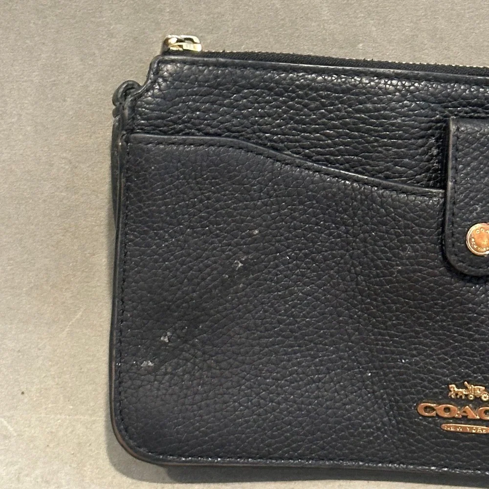 Coach Black Pebbled Leather Zip Top Wristlet Gold Logo Pouch Wallet